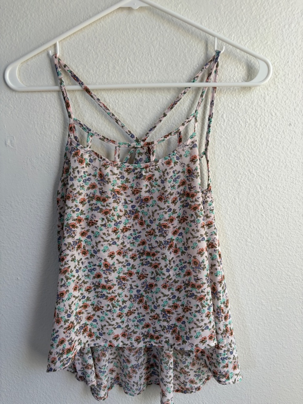 mine Floral Crisscross Strappy Cami - Pink Multi